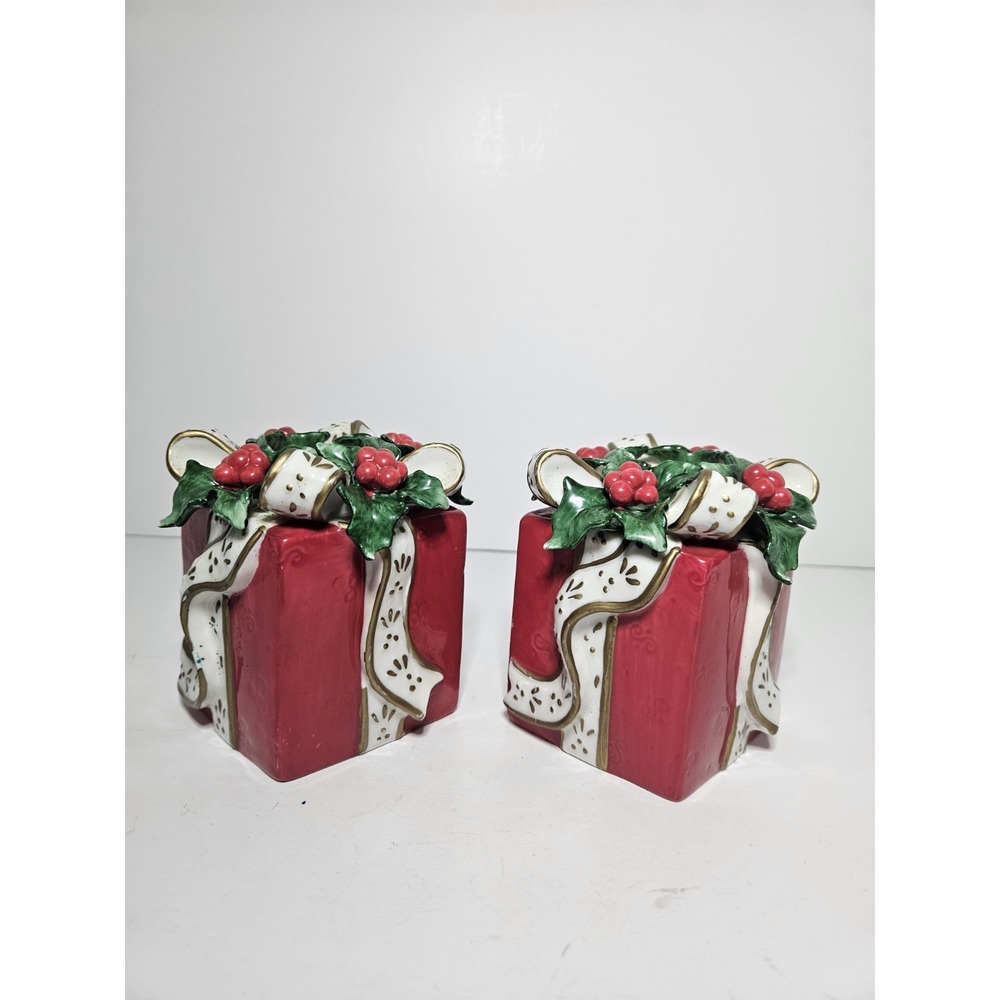 Porcelain Christmas Gift Box Taper Candle Holders Set of 2 Avon 2001 Vintage